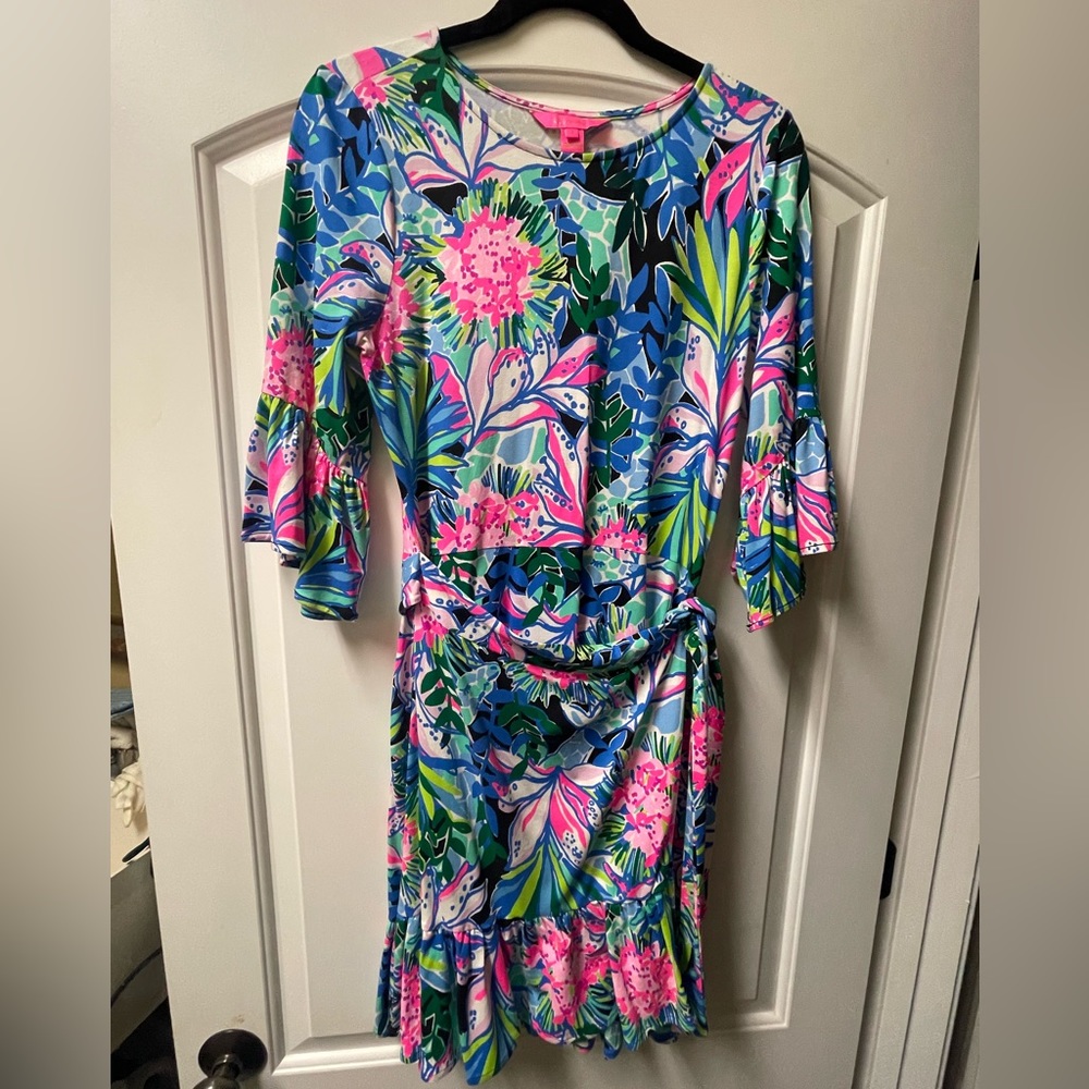 Lilly Pulitzer Multi Color Print Size Small.